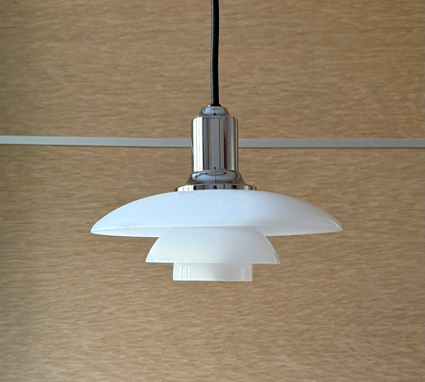Original PH 2/1 pendant lamp. Poul Henningsen for Louis Poulsen