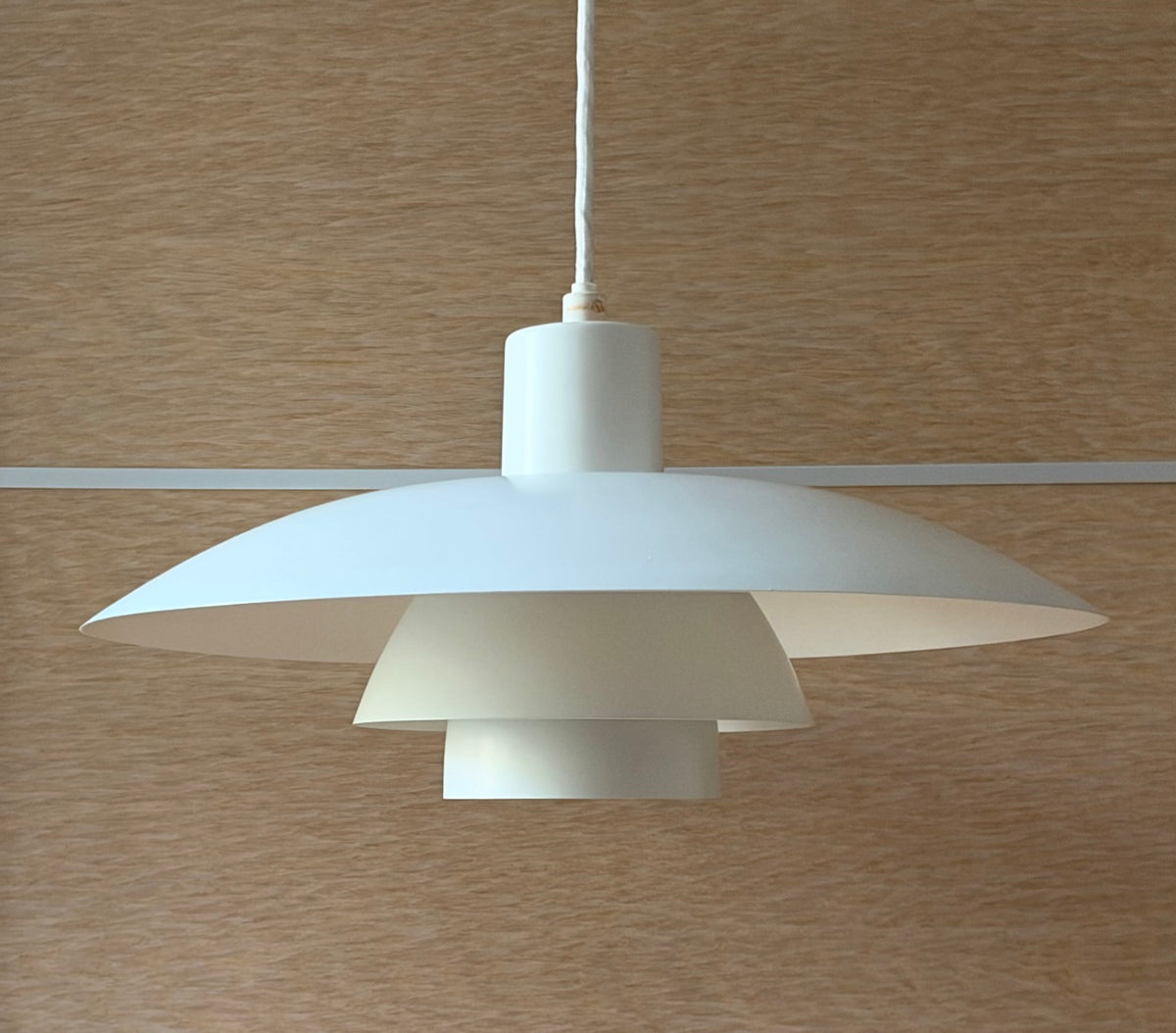 Original PH 4/3 pendant lamp. Poul Henningsen for Louis Poulsen