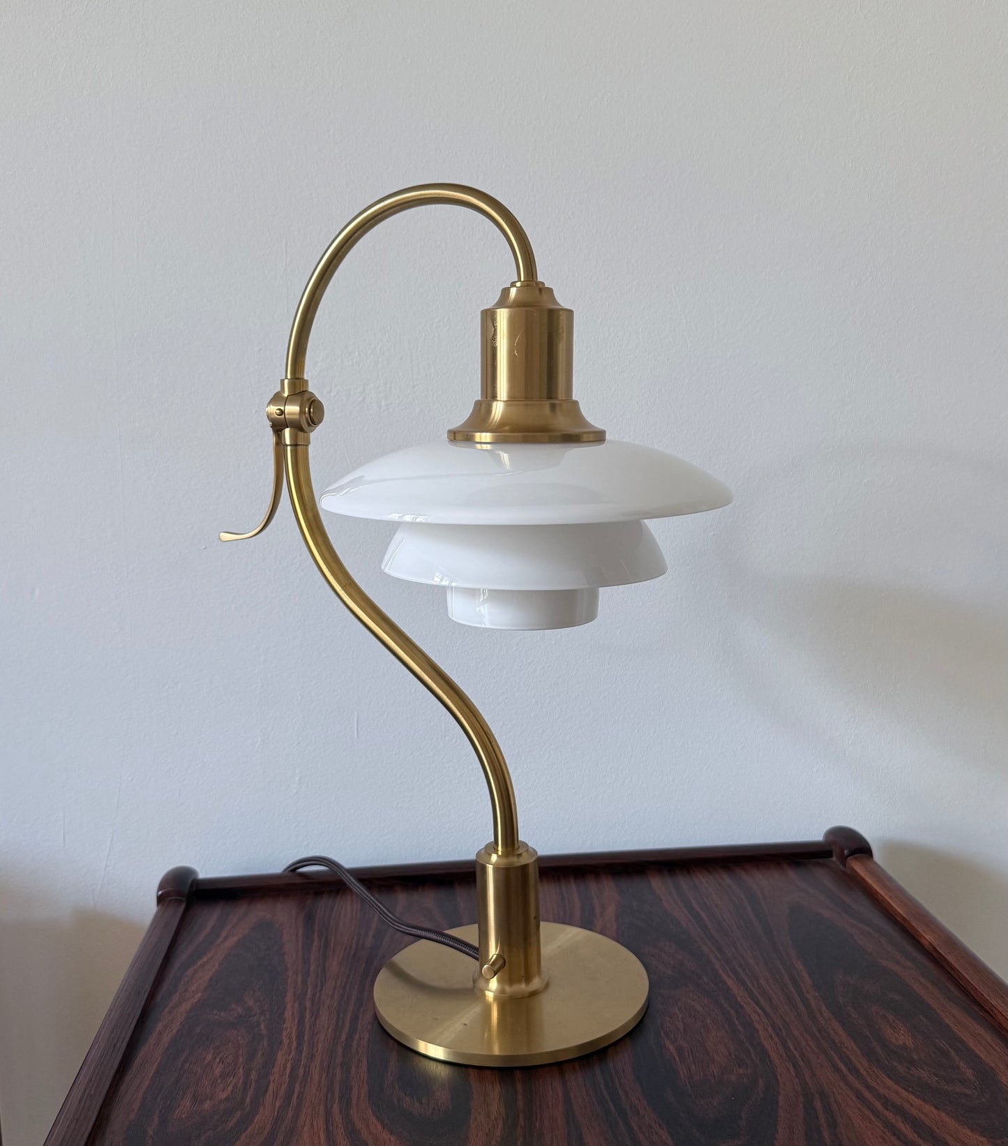 Original PH 2/2 ‘Question Mark’ table lamp. Poul Henningsen for Louis Poulsen
