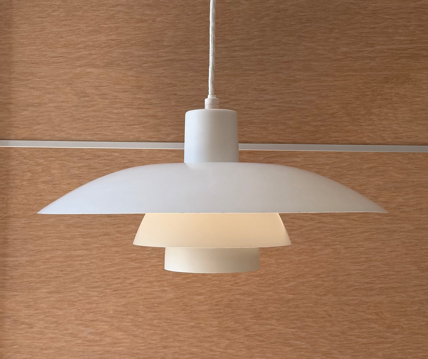 Original PH 4/3 pendant lamp. Poul Henningsen for Louis Poulsen