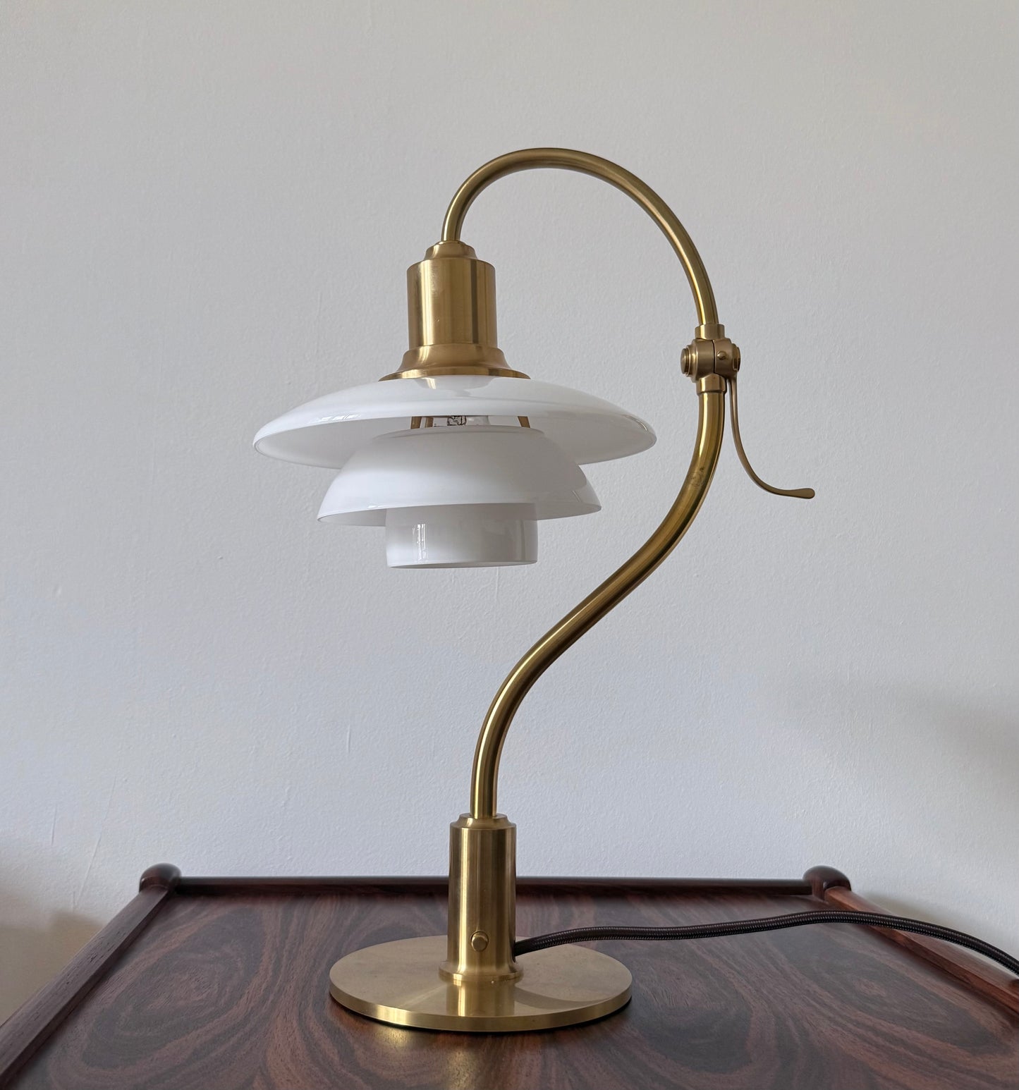 Original PH 2/2 ‘Question Mark’ table lamp. Poul Henningsen for Louis Poulsen