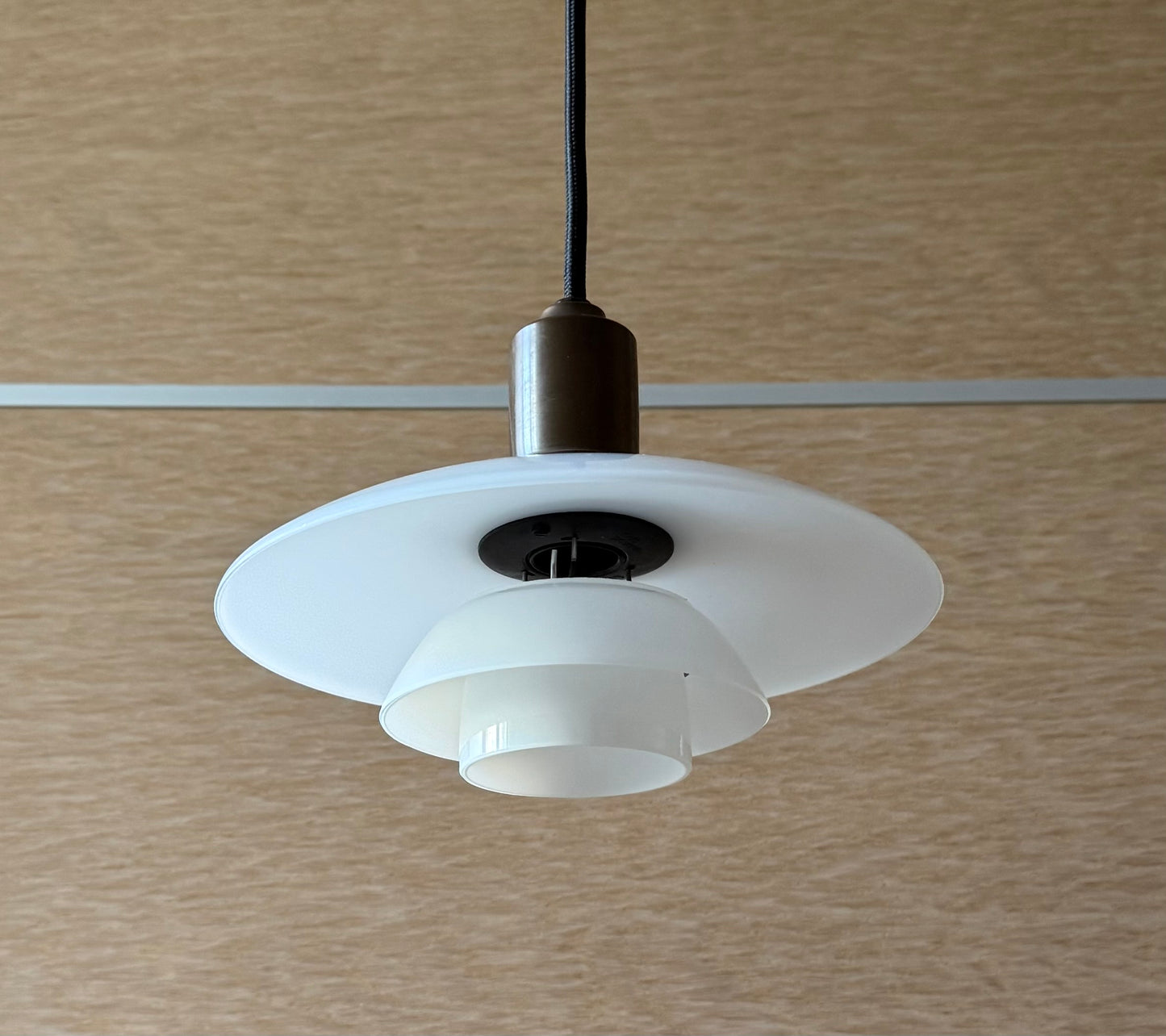 Original PH 2/1 pendant lamp. Poul Henningsen for Louis Poulsen