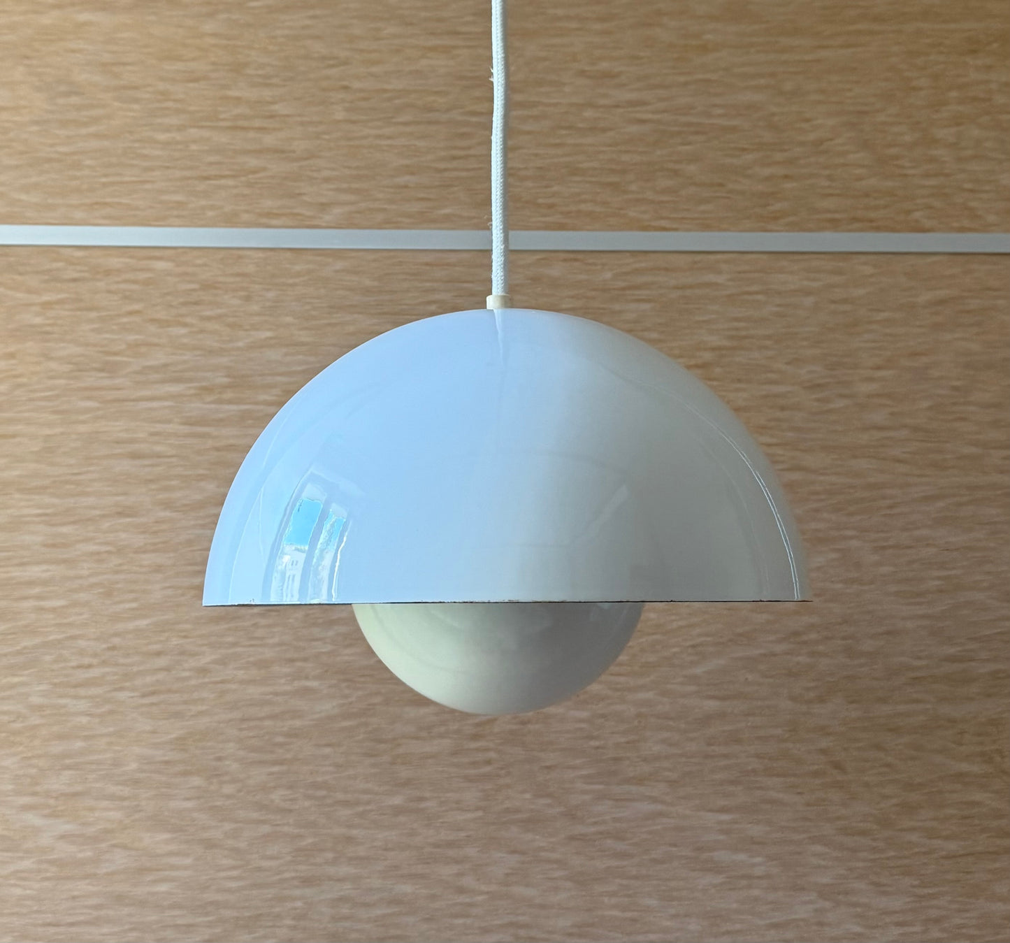 Original Flowerpot VP1 pendant lamp. Verner Panton for Louis Poulsen