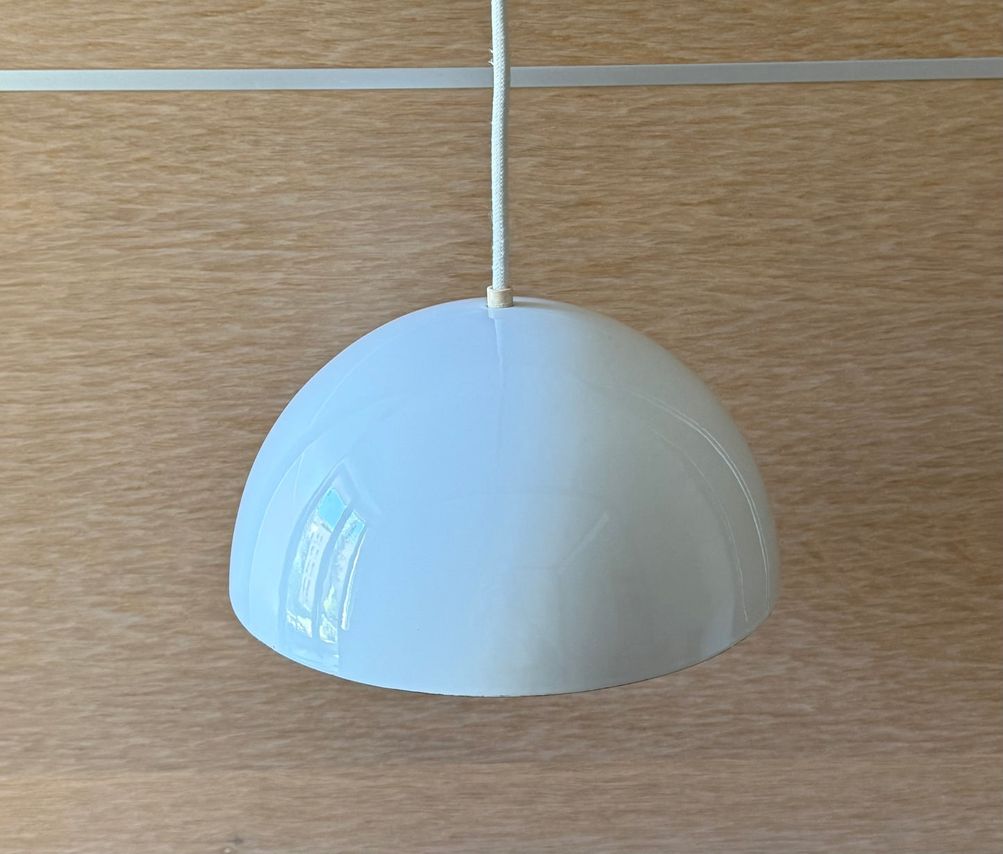 Original Flowerpot VP1 pendant lamp. Verner Panton for Louis Poulsen