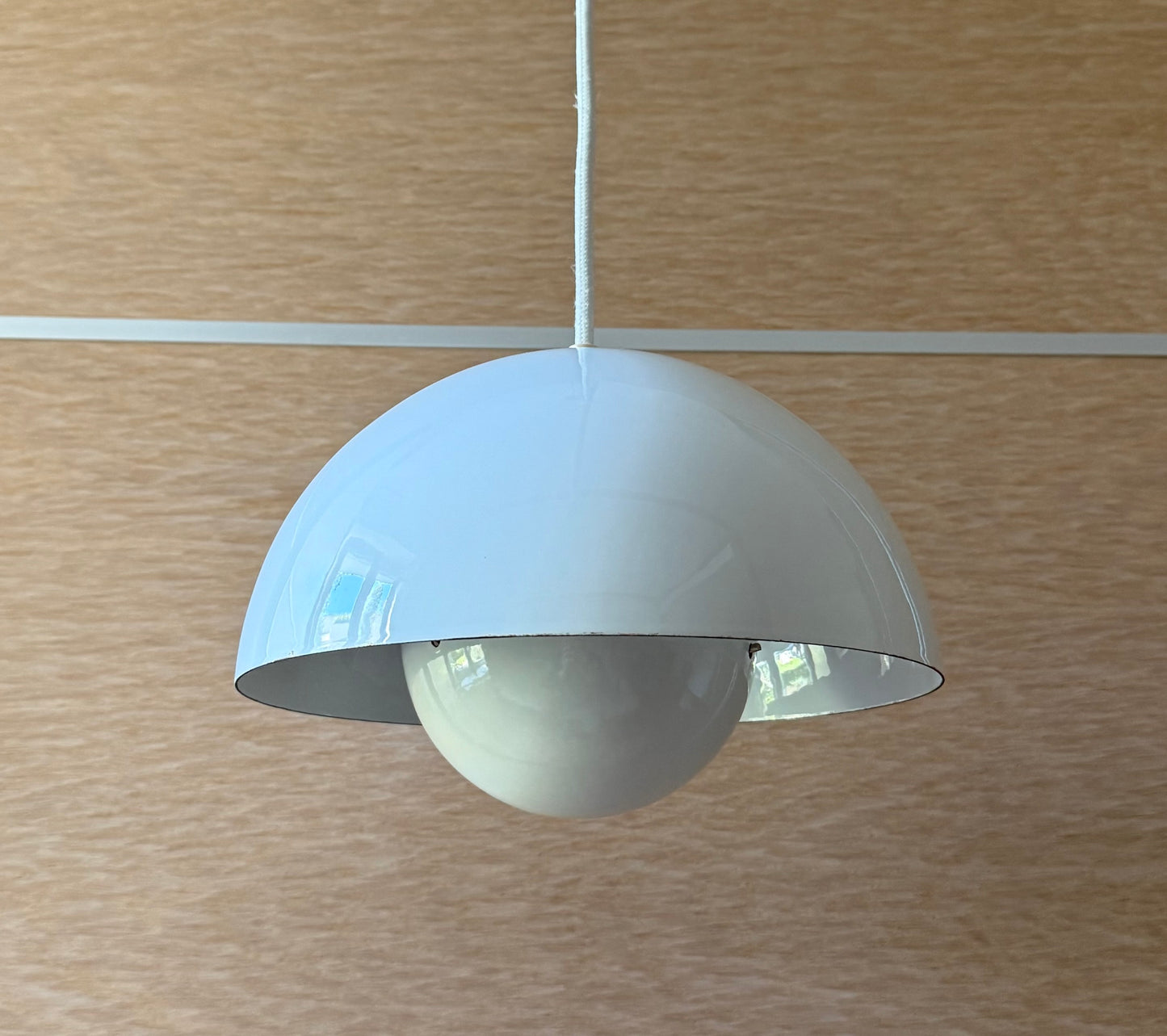 Original Flowerpot VP1 pendant lamp. Verner Panton for Louis Poulsen