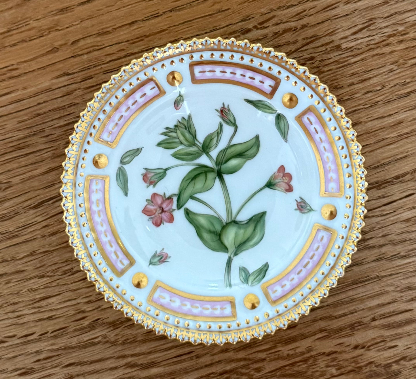 Royal Copenhagen Flora Danica caviar dish / butter dish