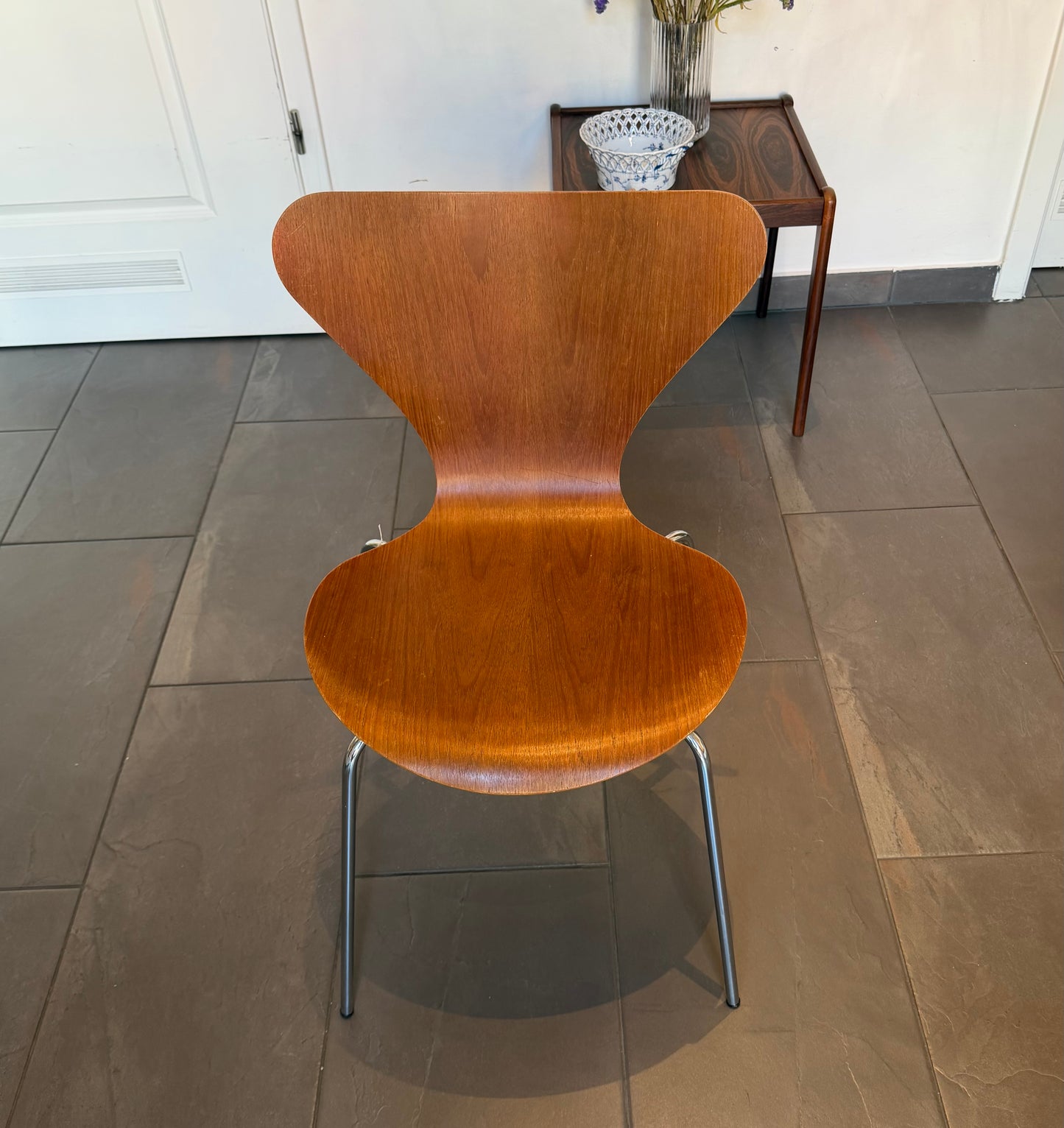 Original Series 7-chair (3107). Arne Jacobsen for Fritz Hansen