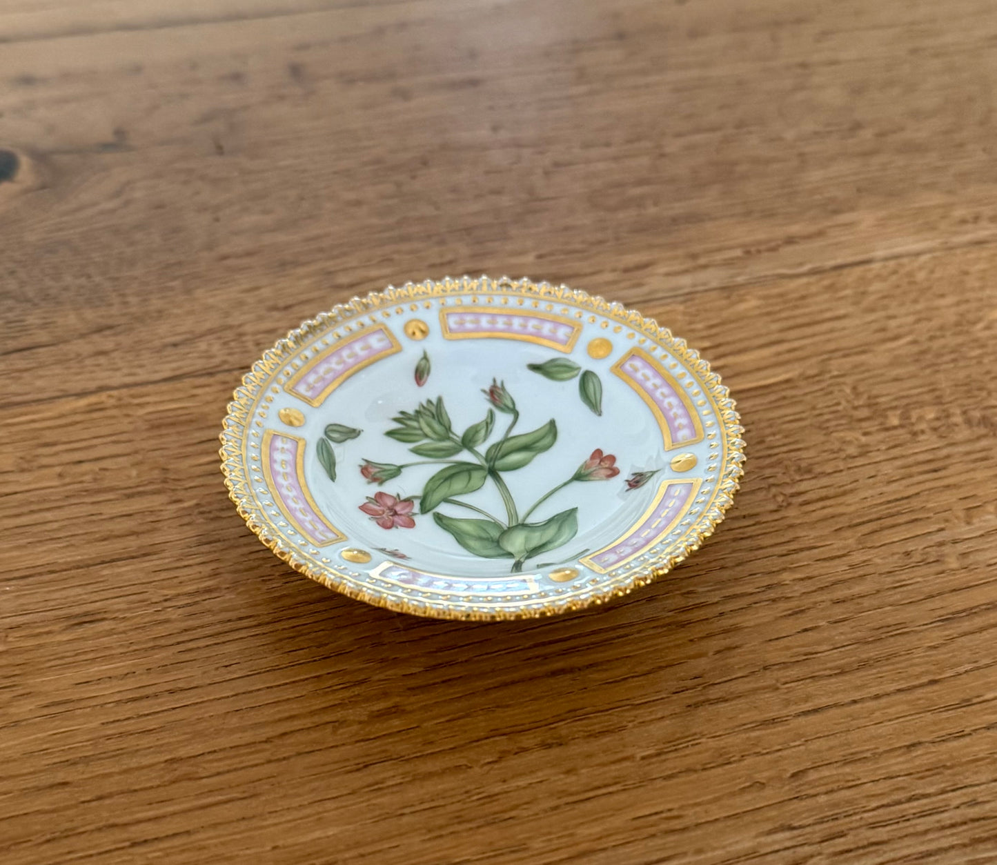 Royal Copenhagen Flora Danica caviar dish / butter dish