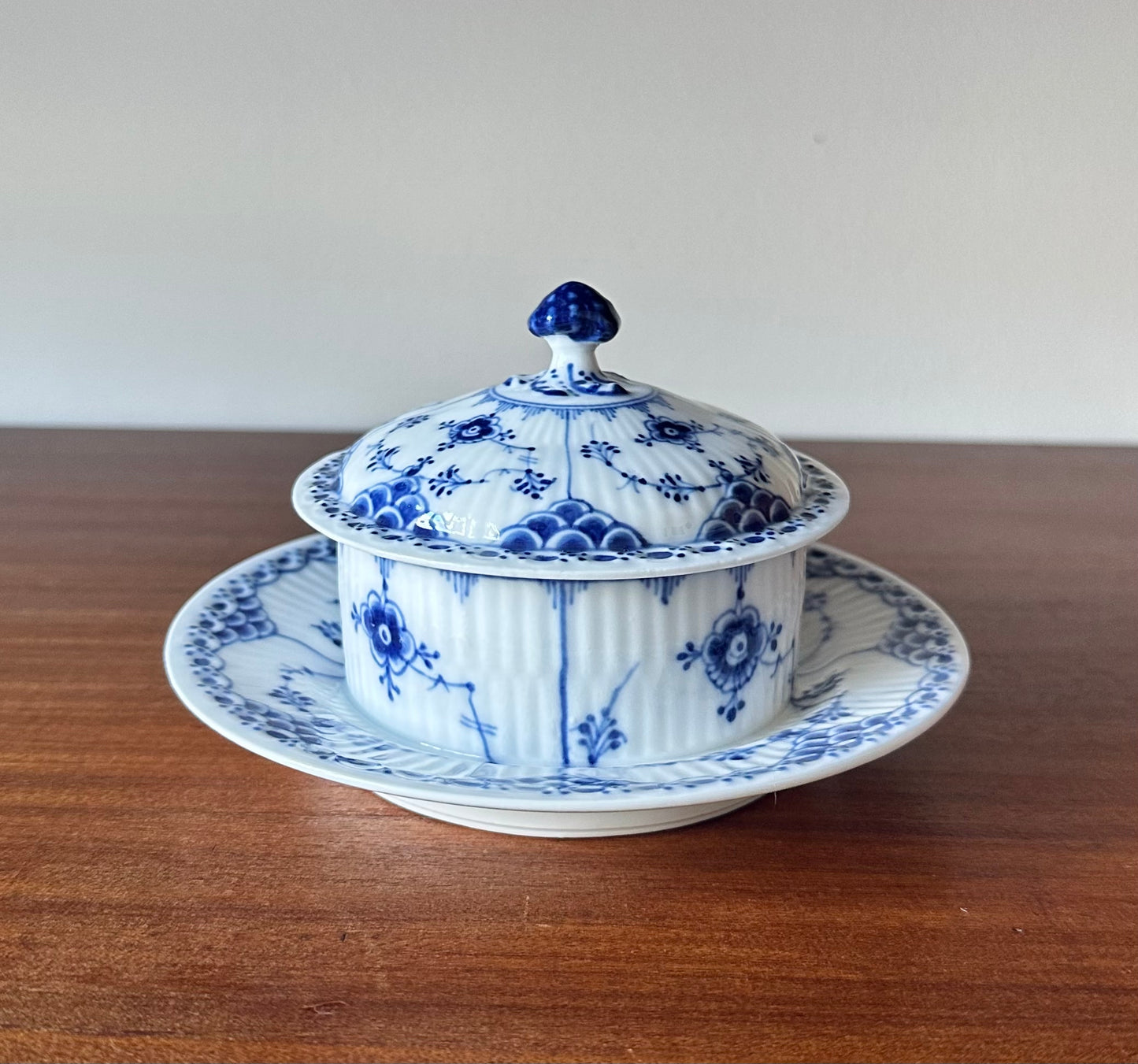 Royal Copenhagen Blue Fluted Half Lace butter dish