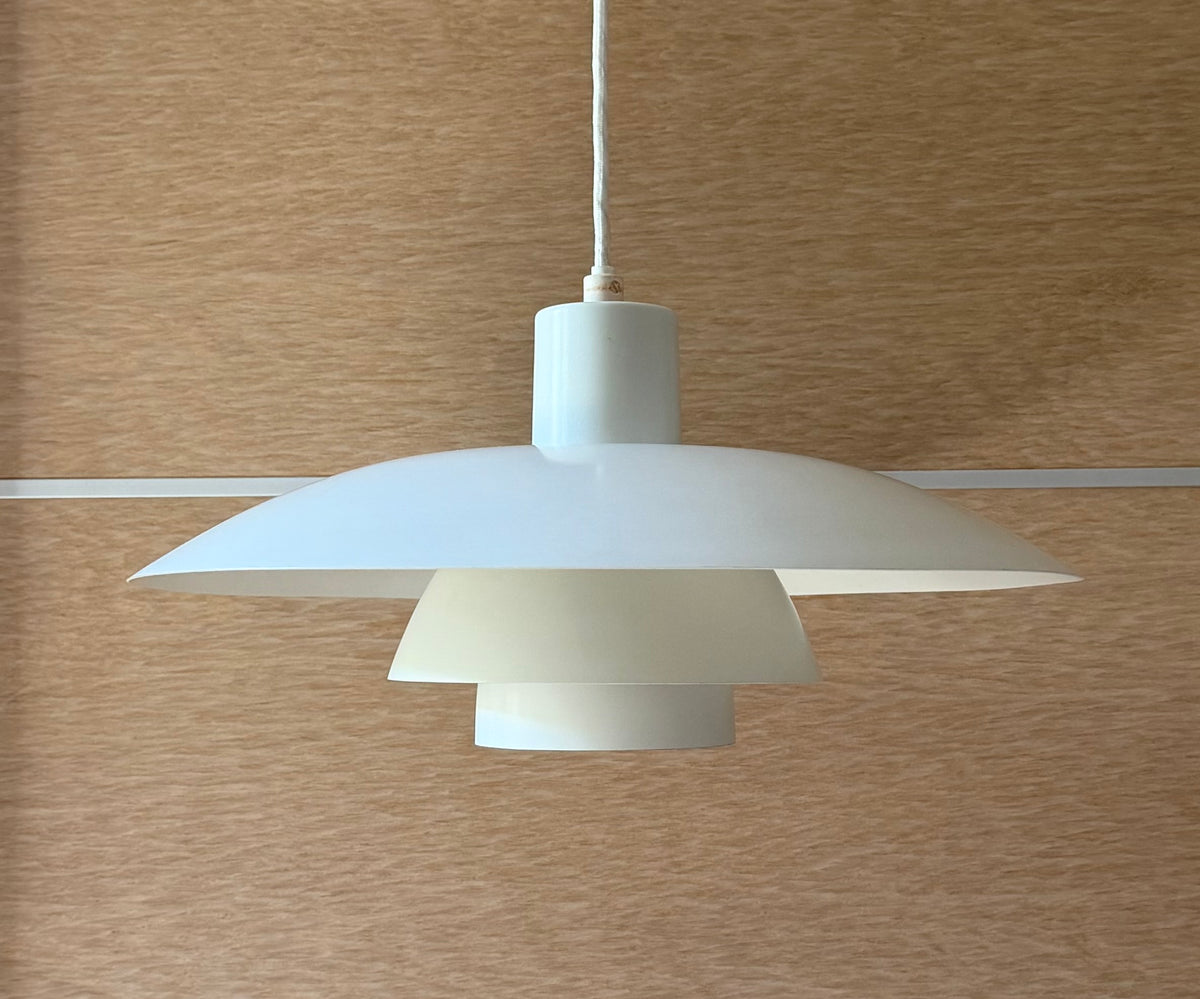 Original PH 4/3 pendant lamp. Poul Henningsen for Louis Poulsen