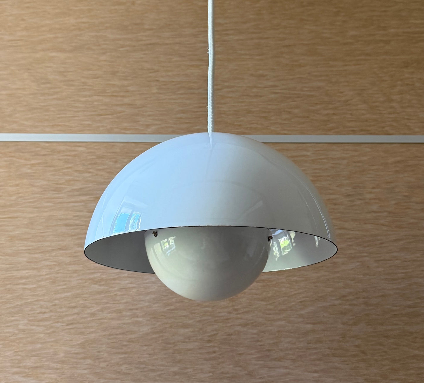 Original Flowerpot VP1 pendant lamp. Verner Panton for Louis Poulsen