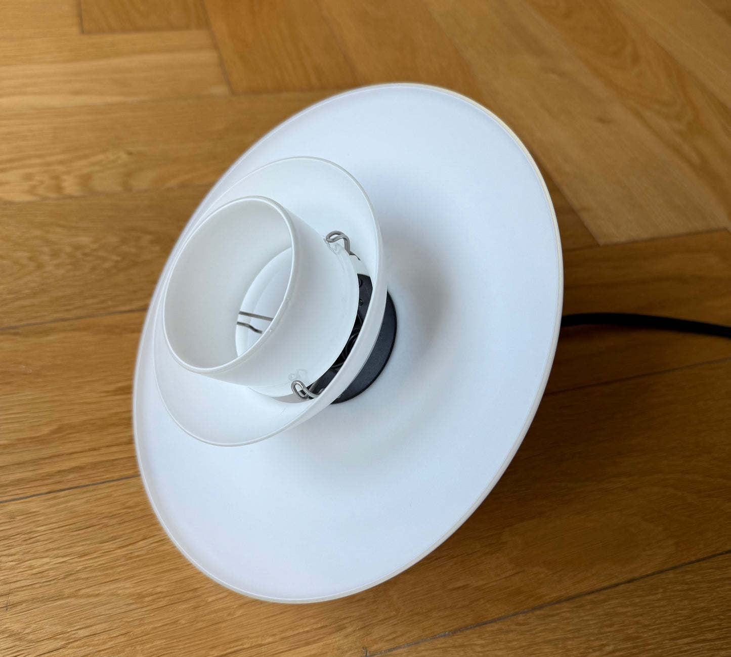Original PH 2/1 pendant lamp. Poul Henningsen for Louis Poulsen