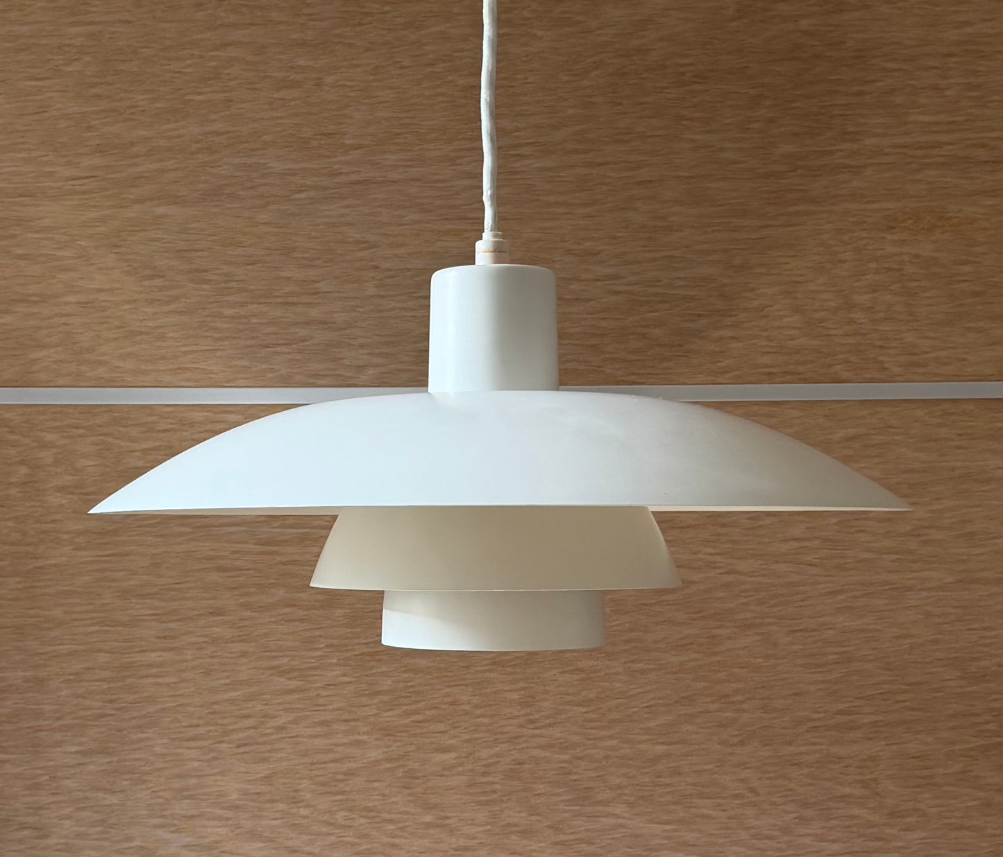 Original PH 4/3 pendant lamp. Poul Henningsen for Louis Poulsen