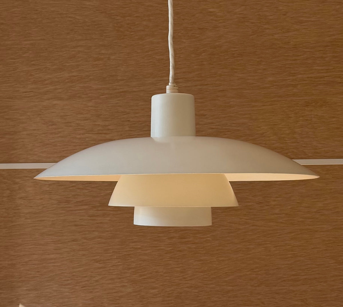 Original PH 4/3 pendant lamp. Poul Henningsen for Louis Poulsen