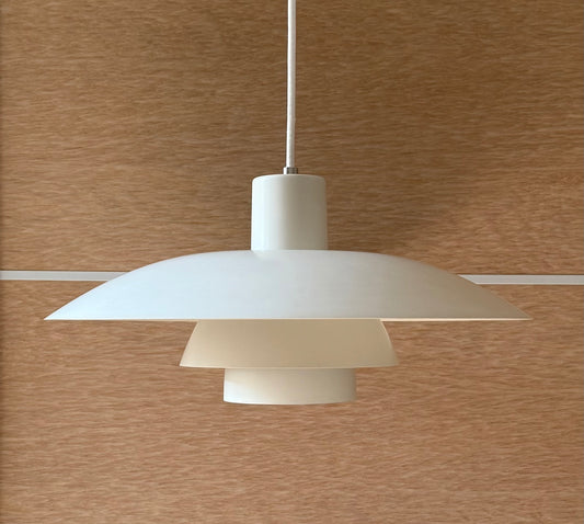 Original PH 4/3 pendant lamp. Poul Henningsen for Louis Poulsen