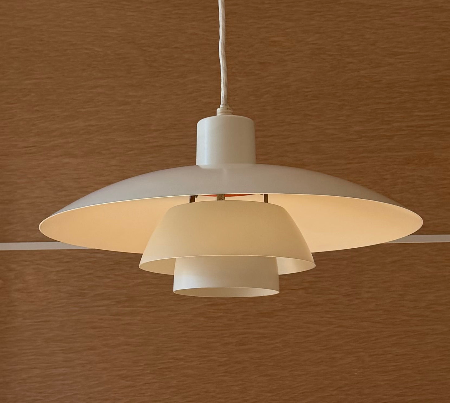 Original PH 4/3 pendant lamp. Poul Henningsen for Louis Poulsen