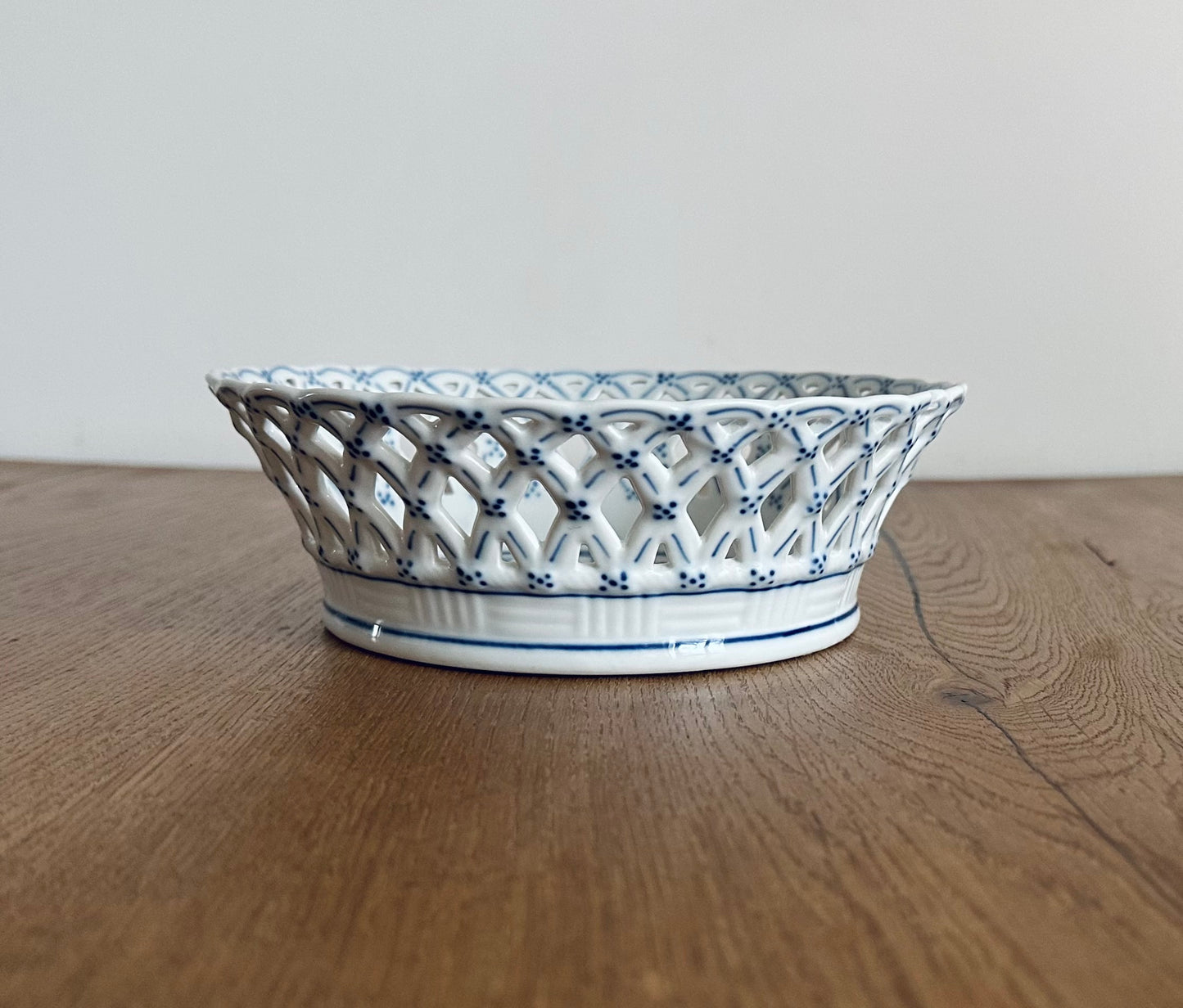 Royal Copenhagen blue fluted full lace fruit basket #1054