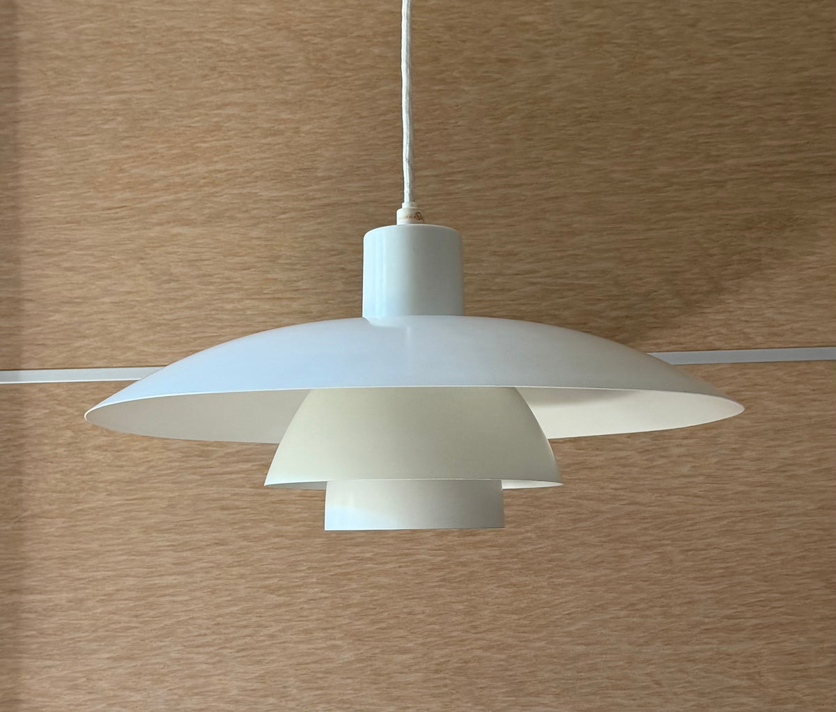 Original PH 4/3 pendant lamp. Poul Henningsen for Louis Poulsen