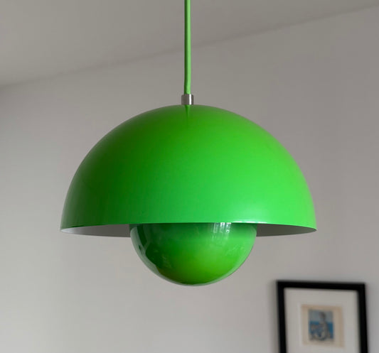 Original Flowerpot VP1 pendant lamp. Verner Panton for &tradition