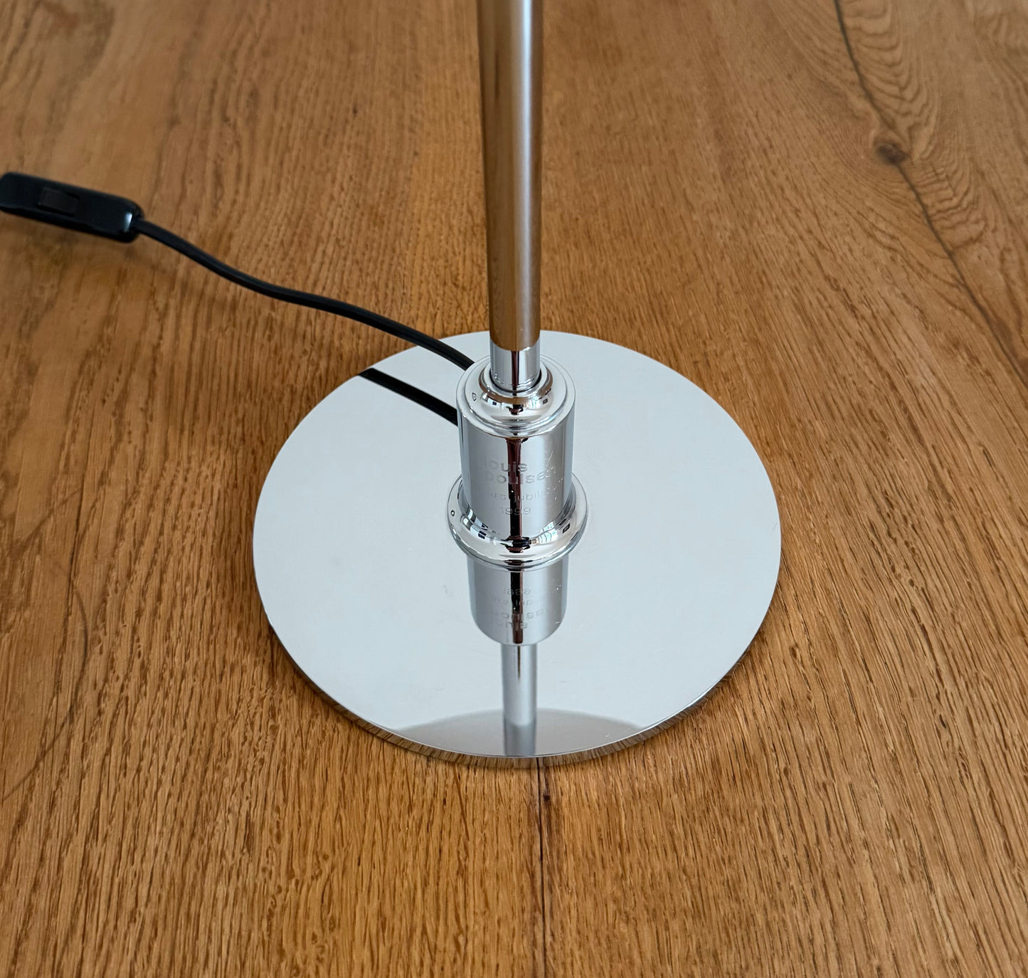 Original PH 3/2 table lamp. Poul Henningsen for Louis Poulsen