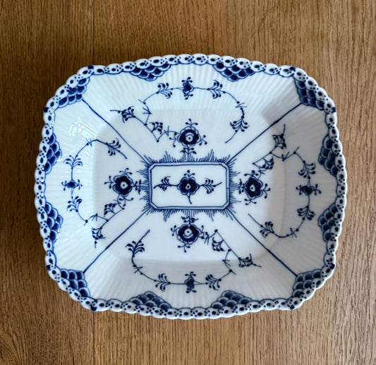 Royal Copenhagen Blue Fluted Half Lace bread tray #701