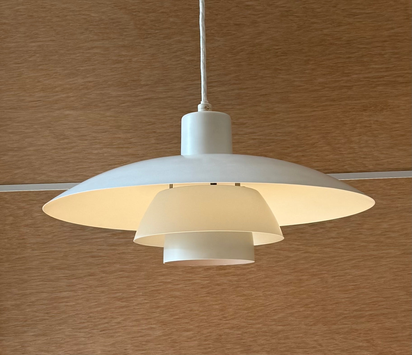 Original PH 4/3 pendant lamp. Poul Henningsen for Louis Poulsen
