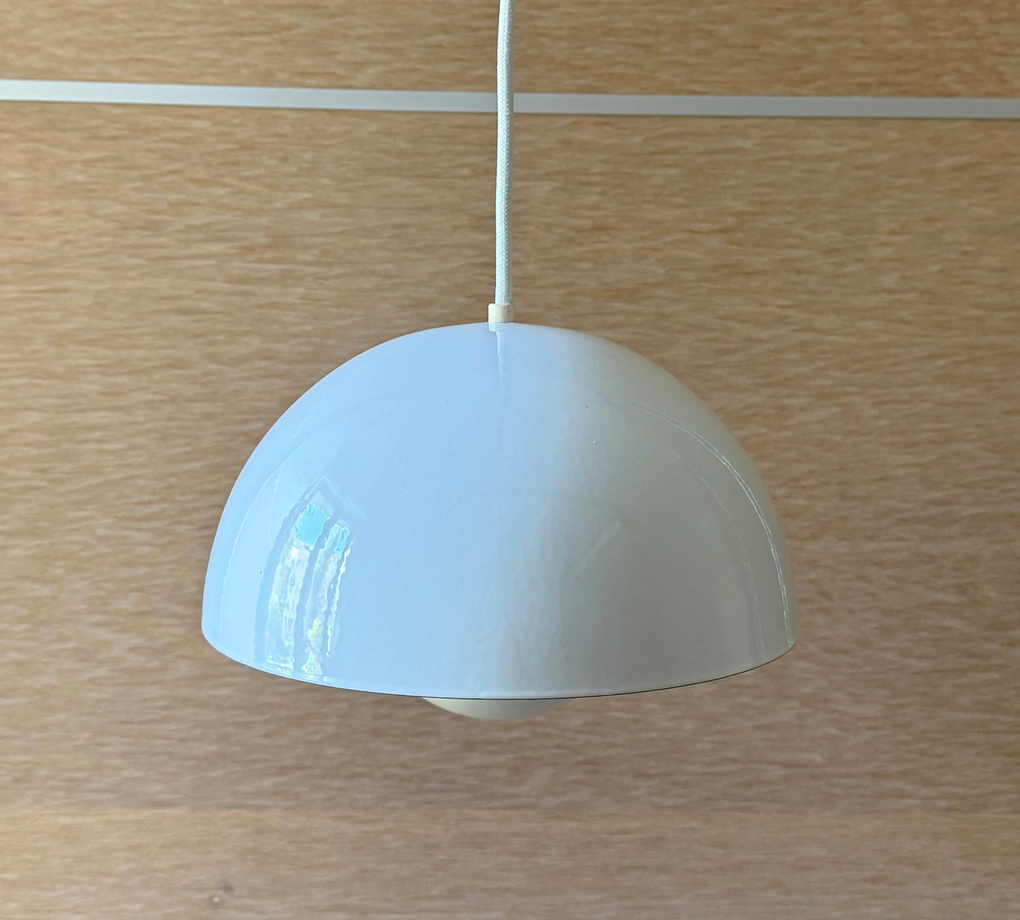 Original Flowerpot VP1 pendant lamp. Verner Panton for Louis Poulsen