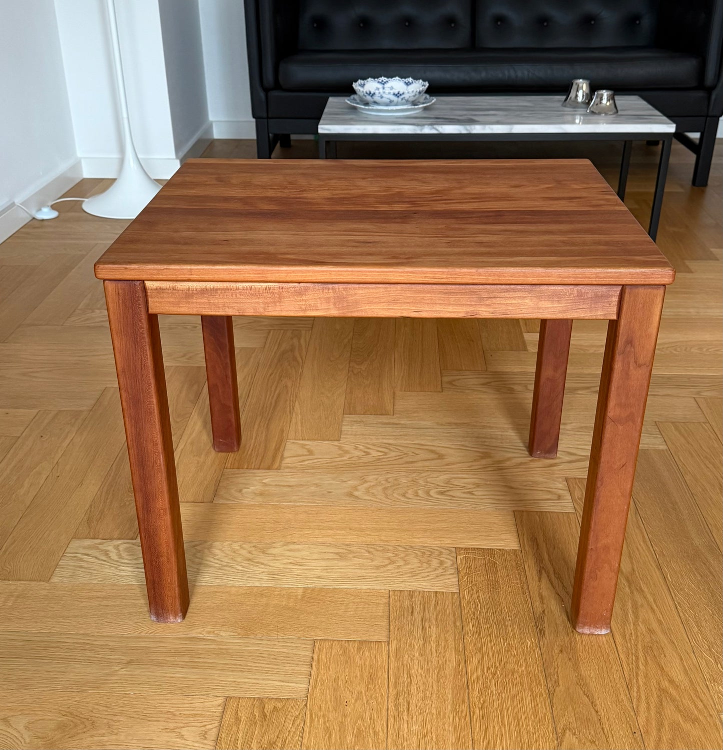 Danish side table in solid cherry wood. Haslev Møbelsnedkeri
