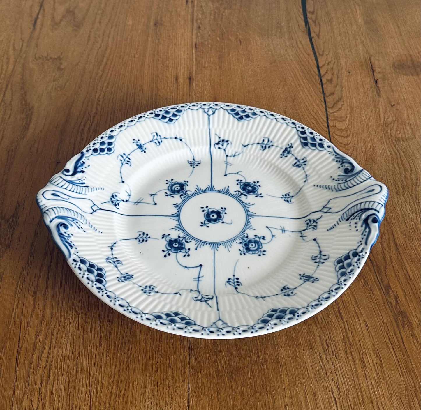 Royal Copenhagen Blue Fluted Half Lace cake plate