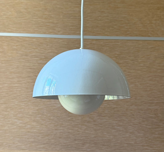 Original Flowerpot VP1 pendant lamp. Verner Panton for Louis Poulsen
