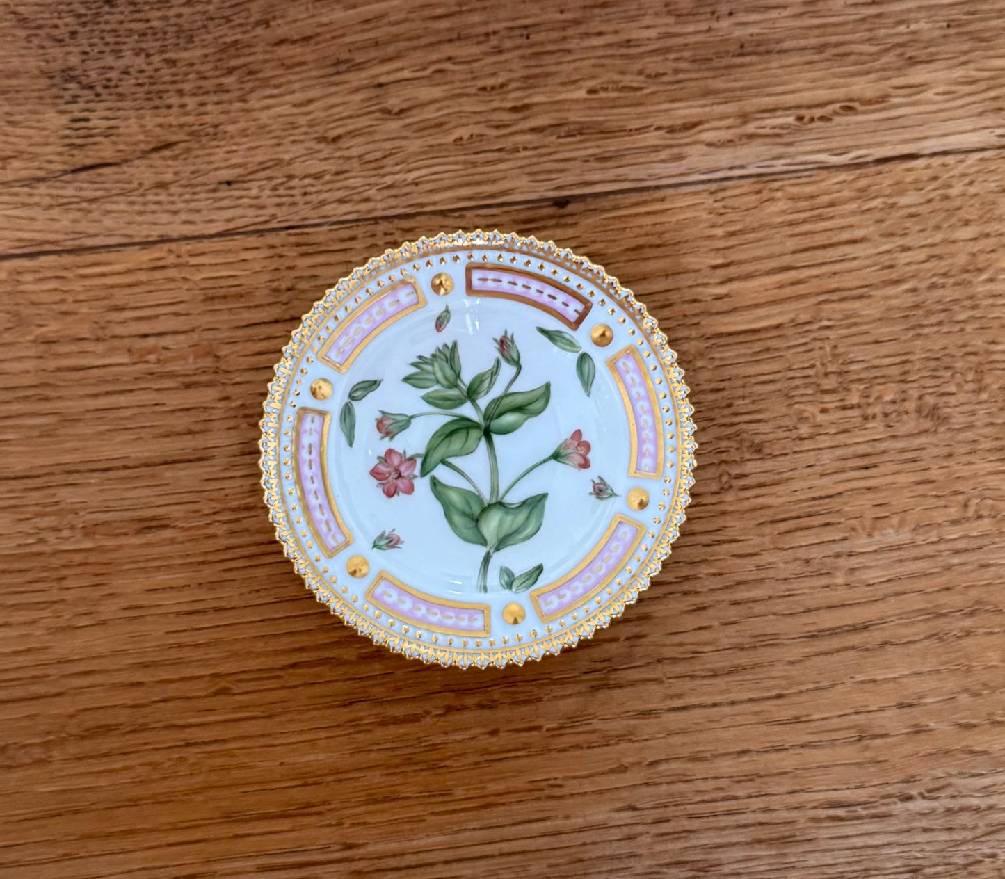 Royal Copenhagen Flora Danica caviar dish / butter dish