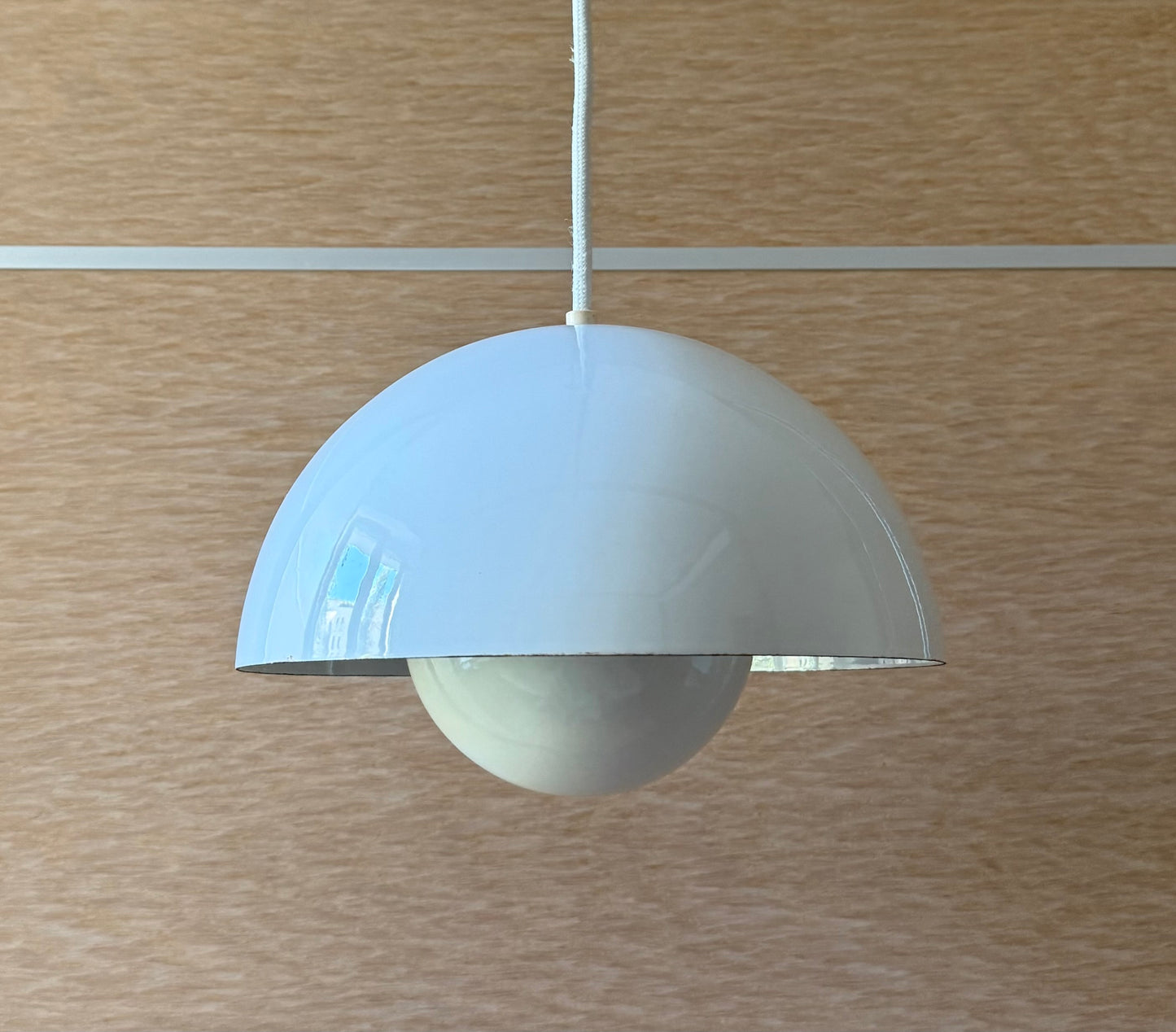 Original Flowerpot VP1 pendant lamp. Verner Panton for Louis Poulsen