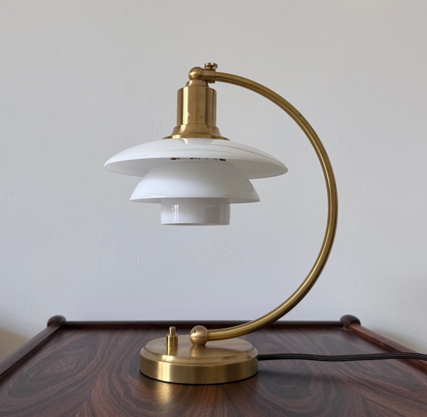Original PH 2/2 ‘Luna’ table lamp. Poul Henningsen for Louis Poulsen