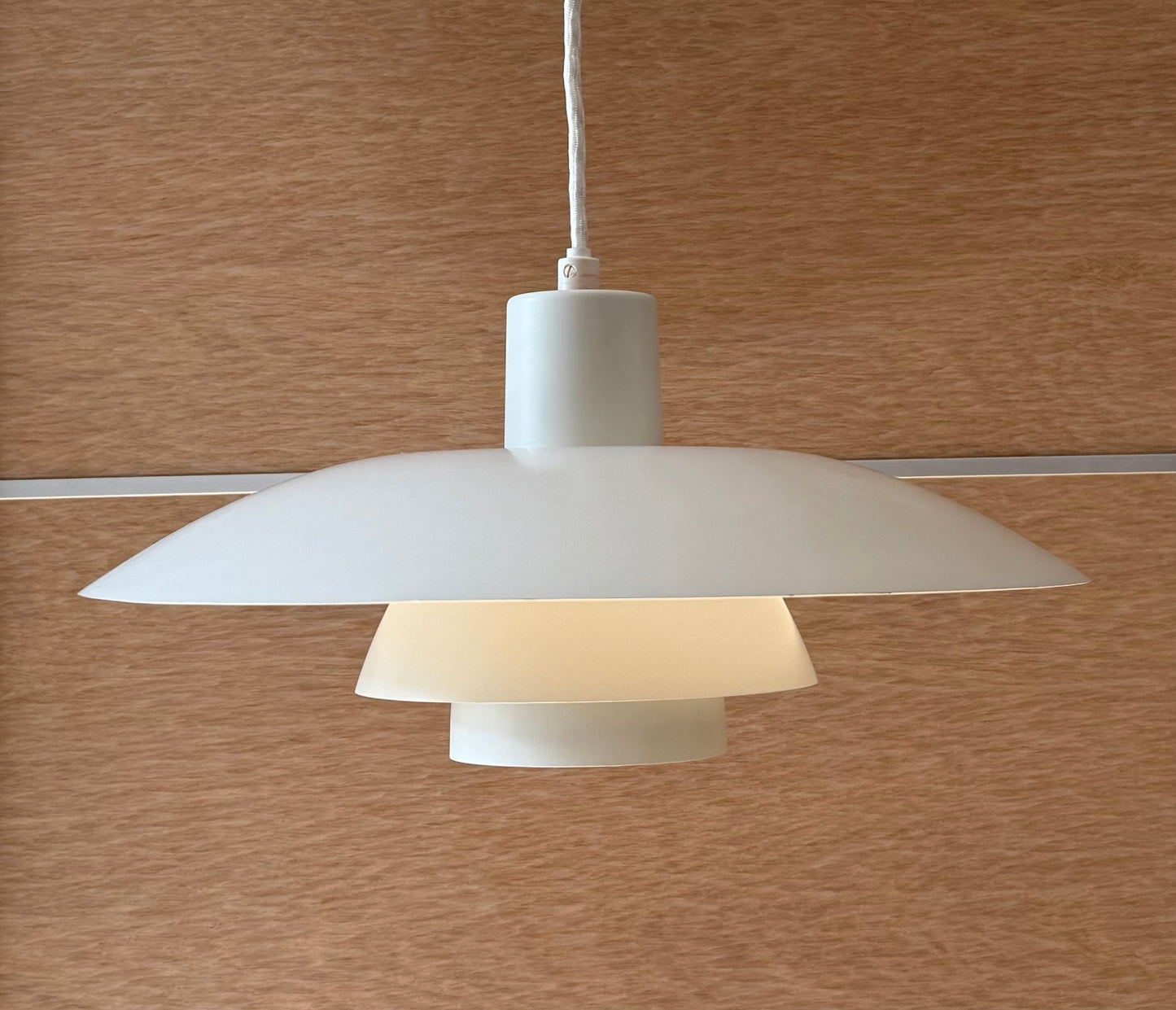 Original PH 4/3 pendant lamp. Poul Henningsen for Louis Poulsen