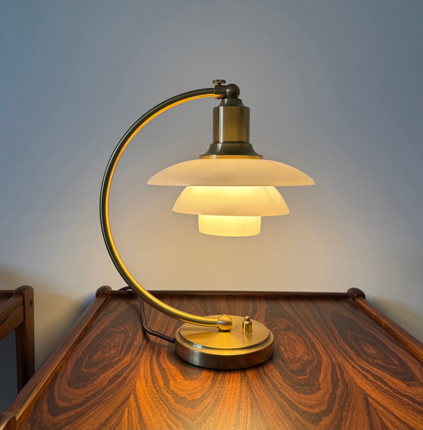Original PH 2/2 ‘Luna’ table lamp. Poul Henningsen for Louis Poulsen