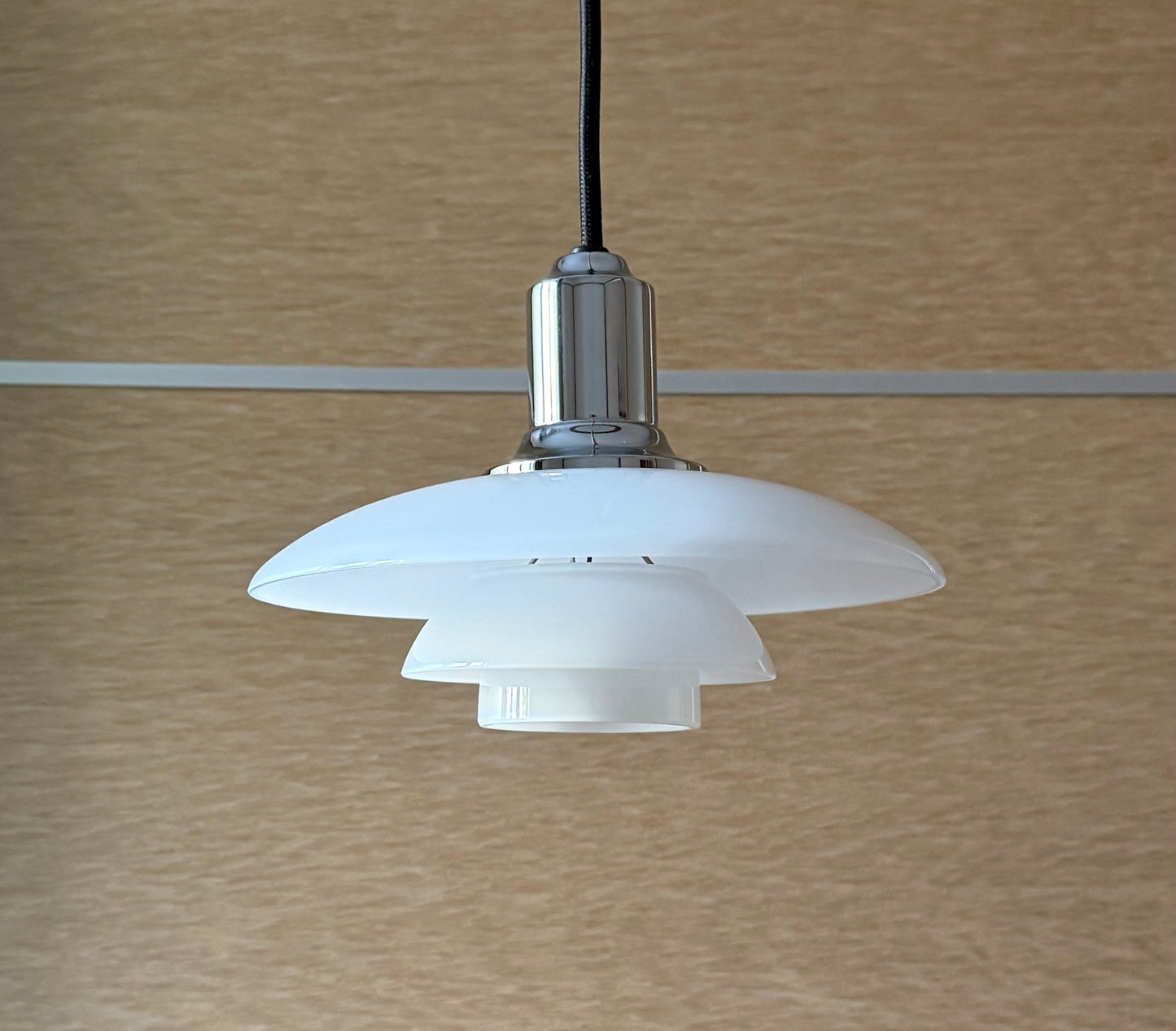 Original PH 2/1 pendant lamp. Poul Henningsen for Louis Poulsen