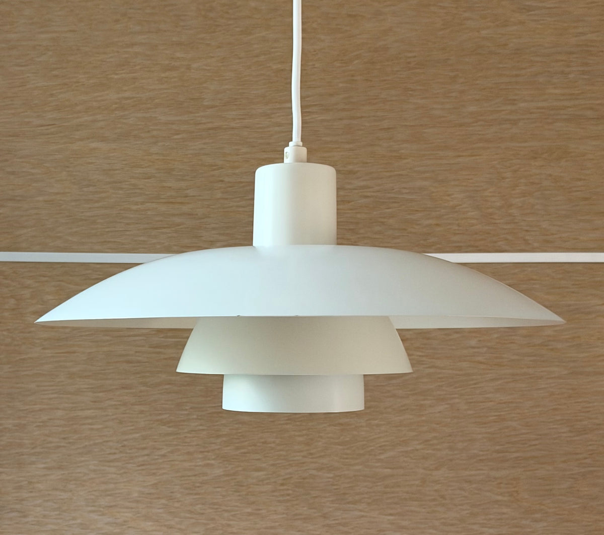 Original PH 4/3 pendant lamp. Poul Henningsen for Louis Poulsen