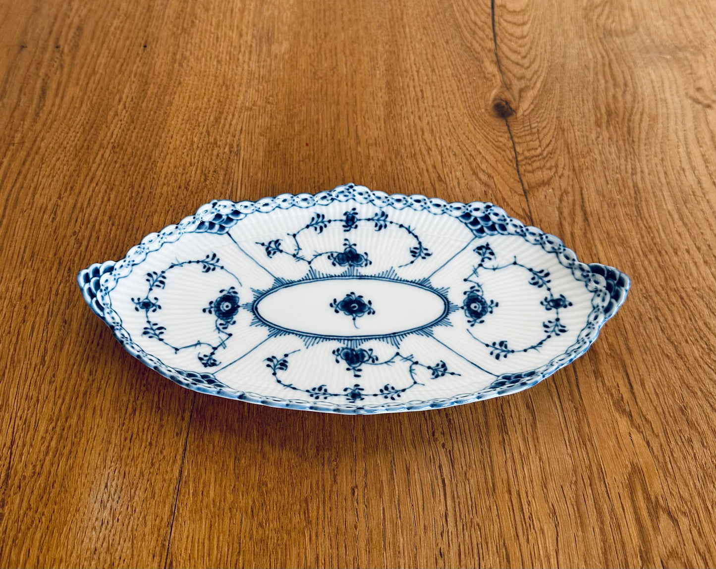 Royal Copenhagen Blue Fluted Half Lace oval dish