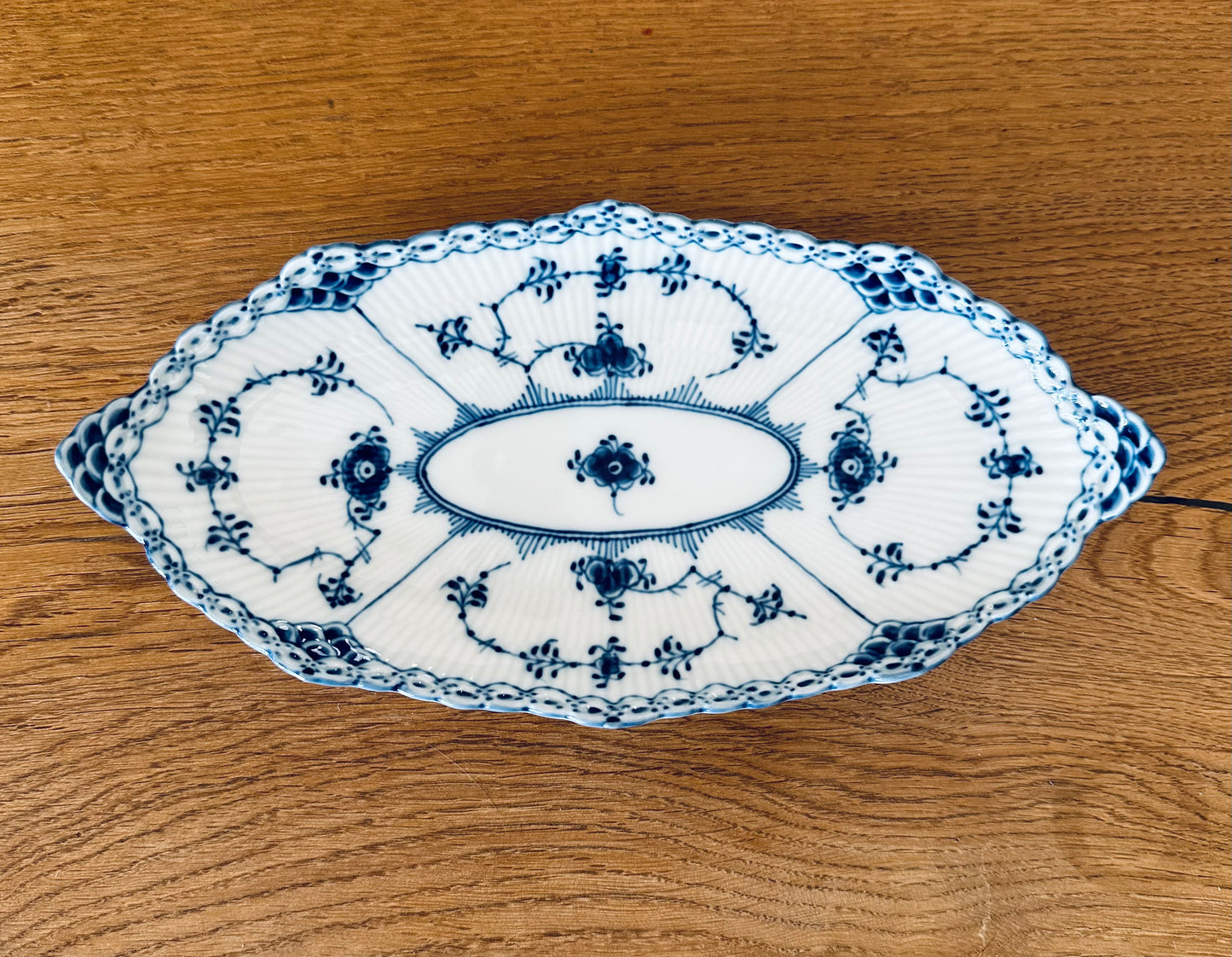 Royal Copenhagen Blue Fluted Half Lace oval dish